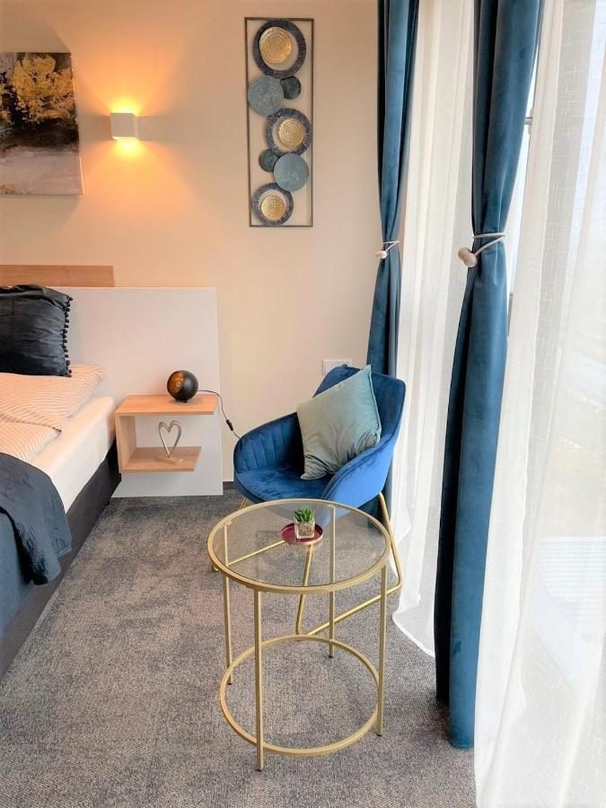 Likedaheim Apartments Rosbach vor der Höhe Extérieur photo